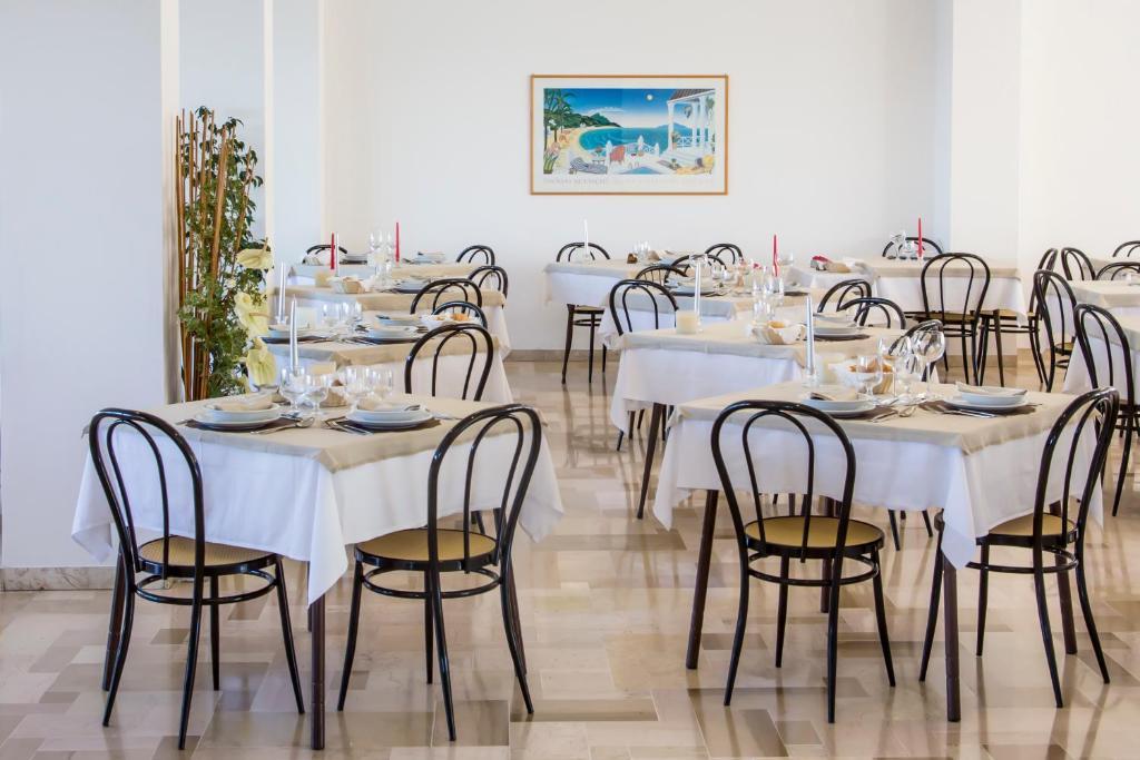 גביצ'ה מארה Hotel Adler מראה חיצוני תמונה